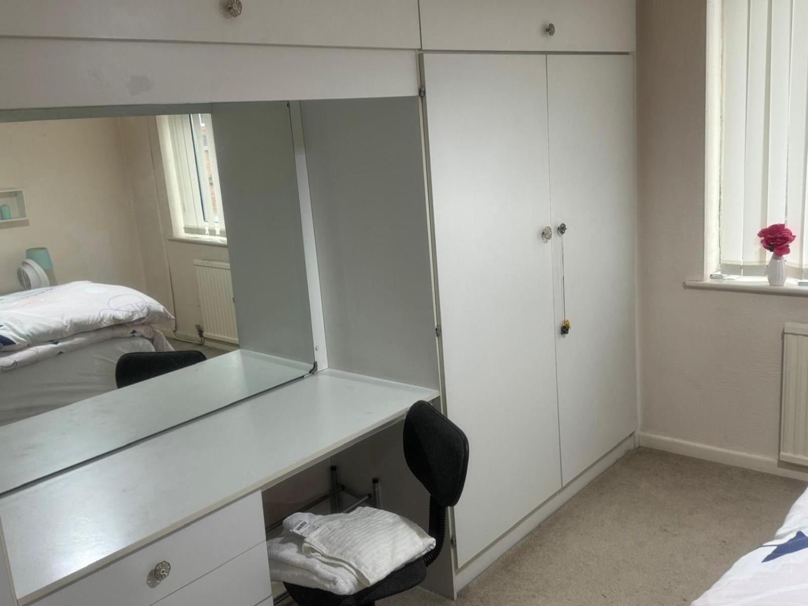 Komegloba Exquisite Room Manchester Bagian luar foto